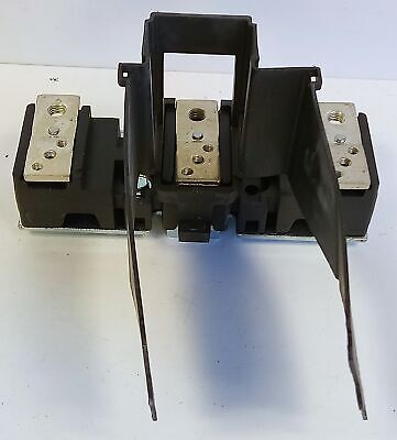 1494V-FS100 Trailer Fuse Block and 1494V-DS100 Disconnect Switch