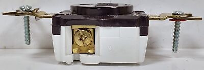 Hubbell HBL5631 2 Pole 3 Wire 20 A 125 V Single Receptacle