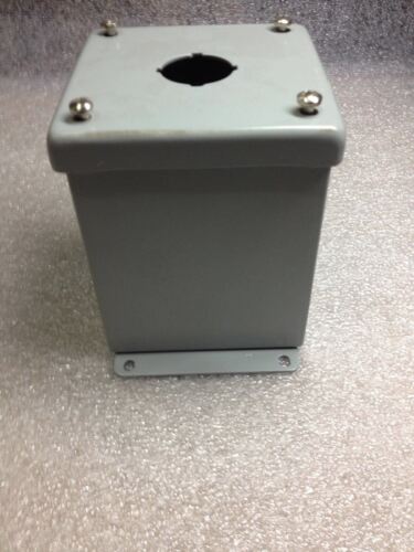 Hoffman E-1PBX Pushbutton Enclosure with Square D 9001-KR4R Pushbutton