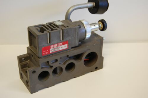 Numatics 152RS115J Regulator valve