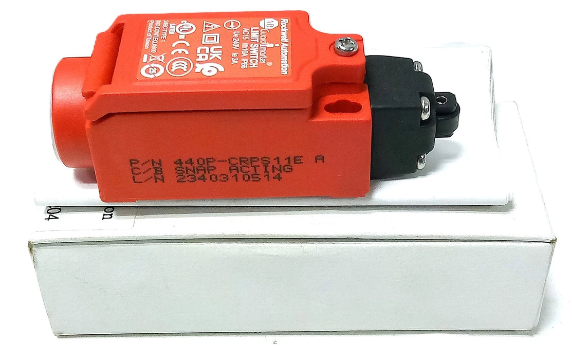 Allen-Bradley 440P-CRPS11E 240 V AC 3 A Roller Plunger Safety Limit Switch