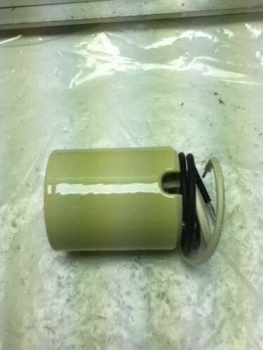 Leviton 8750 LAMPHOLDER
