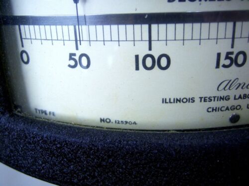 Alnor Temperature Gauge Meter 125904 0-300 5 1/2" Deep