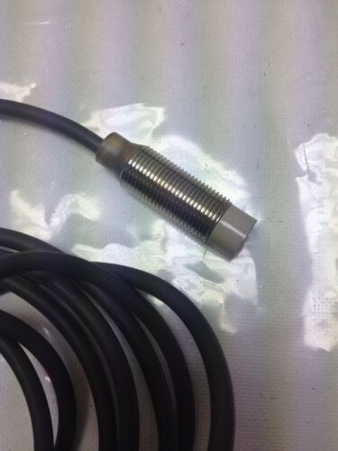 OMRON TL-X5MC1-GE PROXIMITY SWITCH- NO BOX
