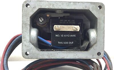 Microswitch 4EX4-7407 10 A 125 / 250 V AC Explosion Proof Limit / Snap Switch