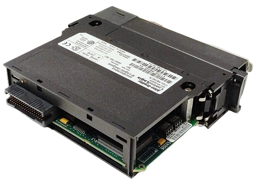 Allen-Bradley 1756-M02AE Ser A Rev R01 FW Rev 3.10 24 V DC 2 Axis Servo Module