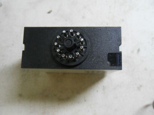 1 ELECTROMATIC SB 135 TIMING RELAY