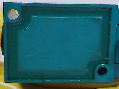 Allen-Bradley 802M-AY12 Rotary Gear Limit Switch No Nameplate