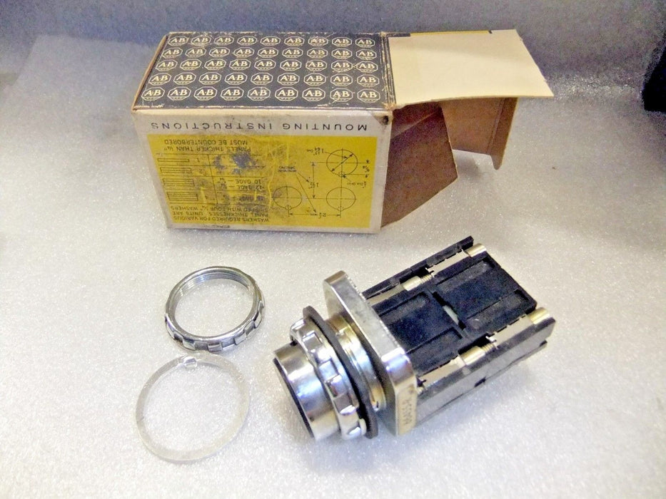 Reliance 66455-R FLUSH HEAD PUSH BUTTON