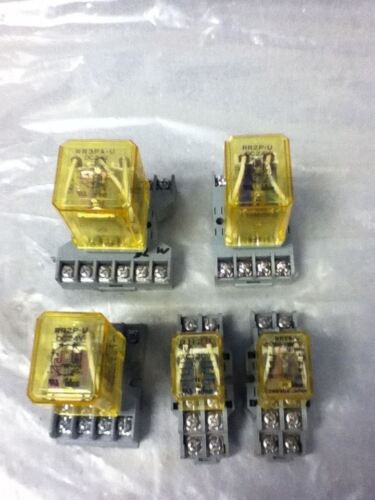 LOT OF 5 IDEC RELAYS