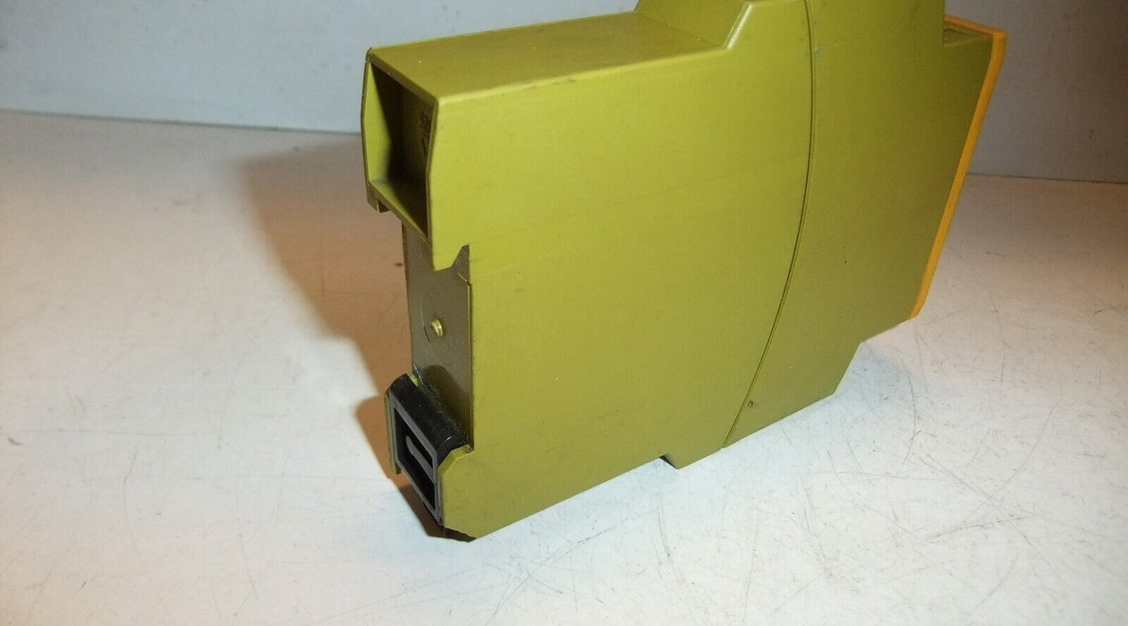Pilz PNOZ-X2-2S Safety Relay