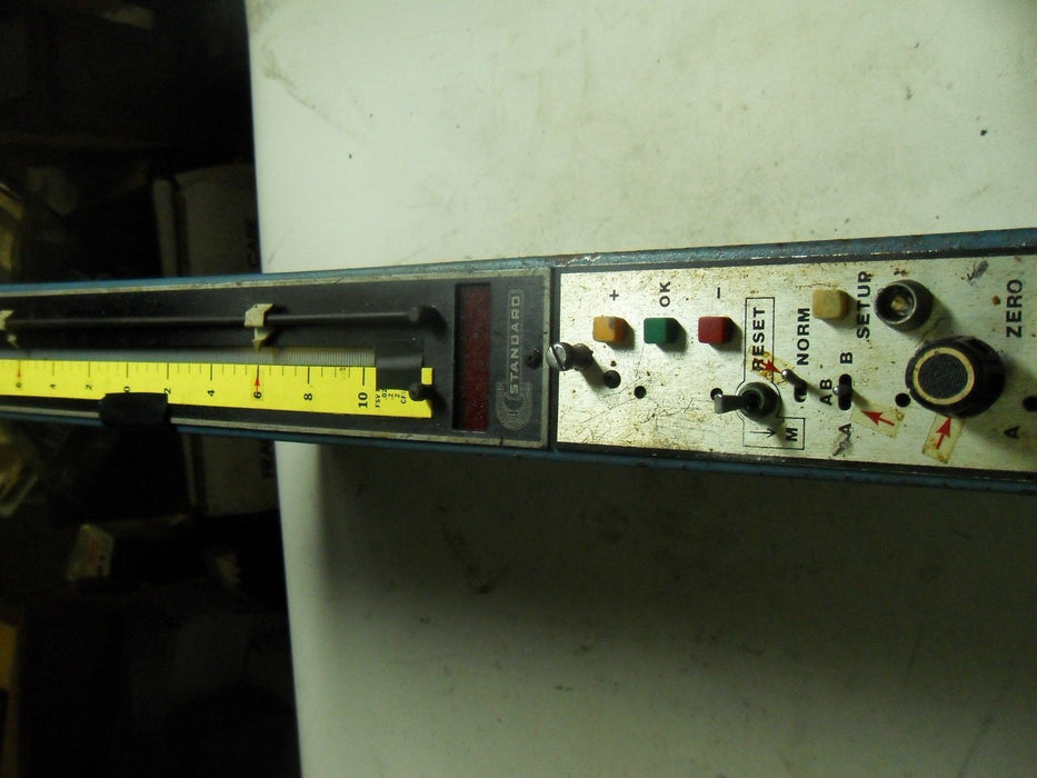 Standard Gage E8-8000-RS Meter
