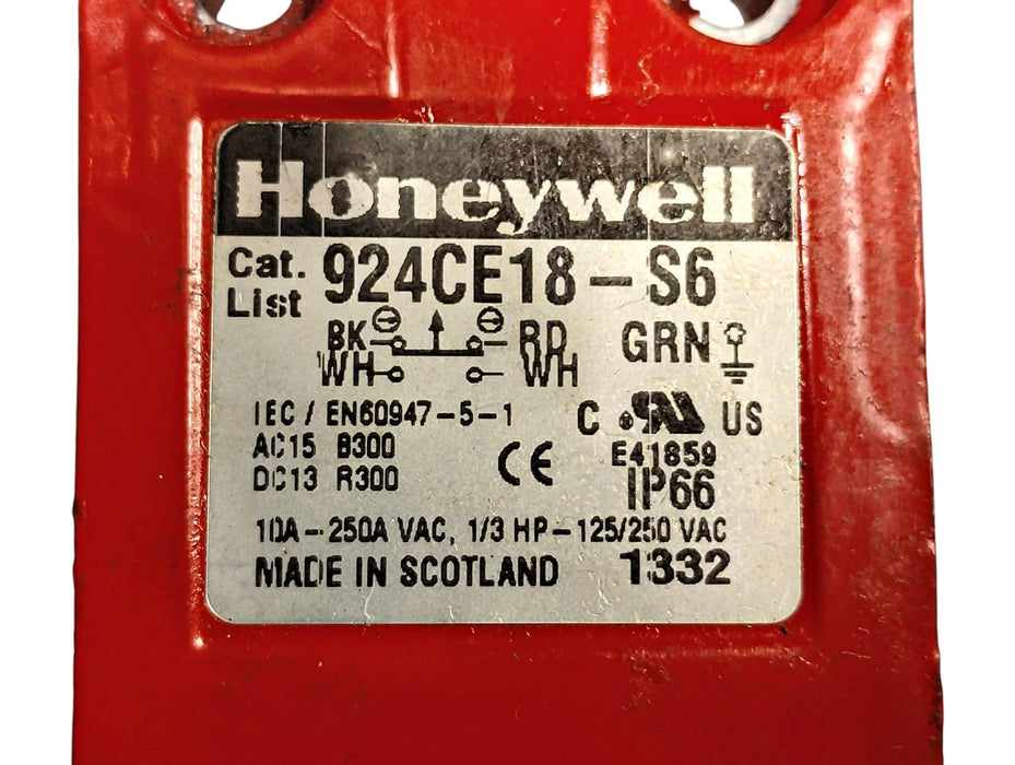 Honeywell 924CE18-S6 125/250 V AC 10 A Plunger Style Limit Switch