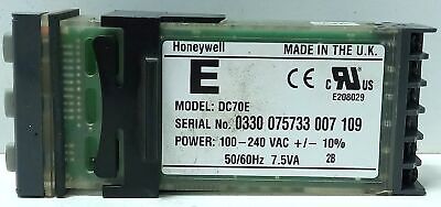 Honeywell DC70E UDC700 100-240 V AC Temperature Controller