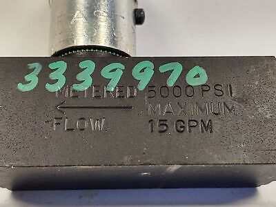 Parker 8F800S-11LA Hydraulic Flow Control Valve