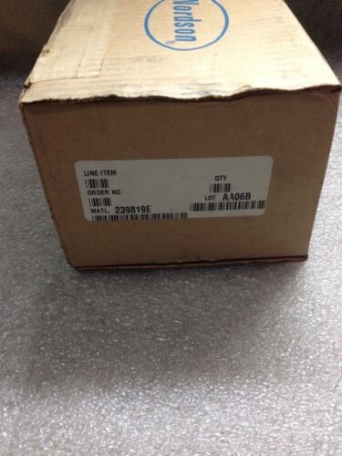 Nordson 239819E Couplers Connector Nozzle