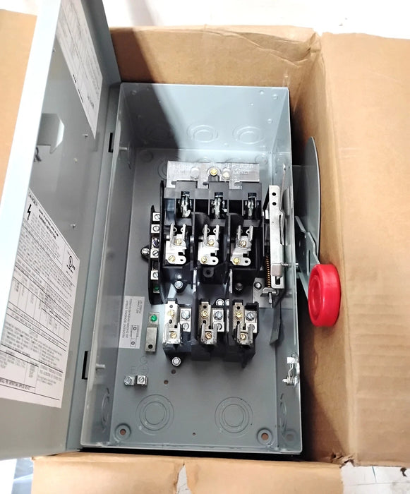 Eaton DH361NGK 600 V AC 30 A 3 P NEMA Type 1 Indoor Heavy Duty Safety Switch