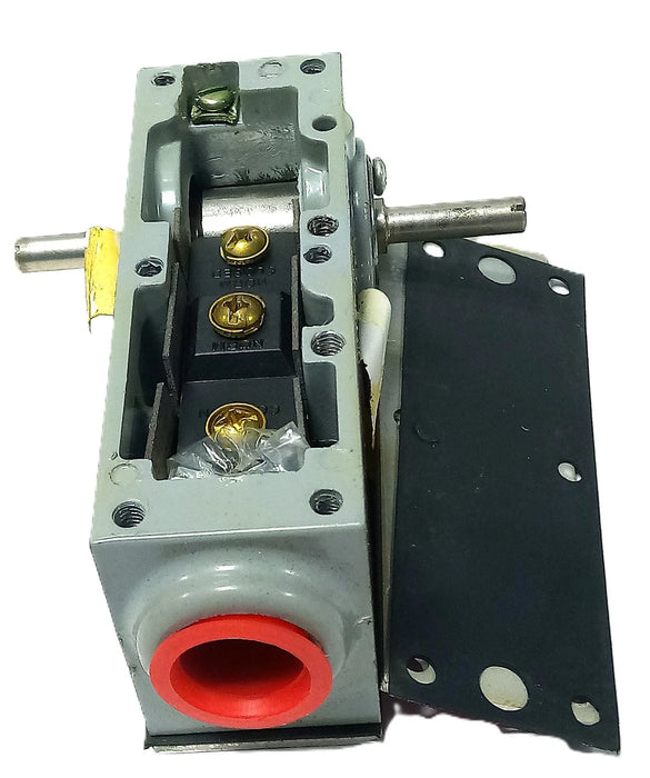 NAMCO EA15030275 SNAP-LOCK 125/250/480 V AC/DC 15 A Rotary Gear Limit Switch
