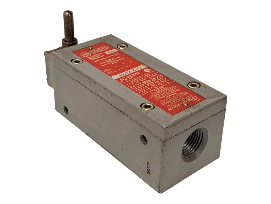 Allen-Bradley 802XR-H1F7 600 V AC Hazardous Location Rotary Gear Limit Switch