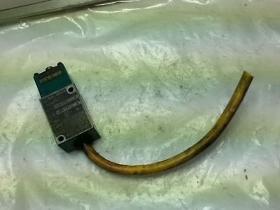 Allen-Bradley 802M-BY5 SERIES B LIMIT SWITCH