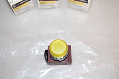 GE P9CLGD Yellow Pilot Light LOT OF 3