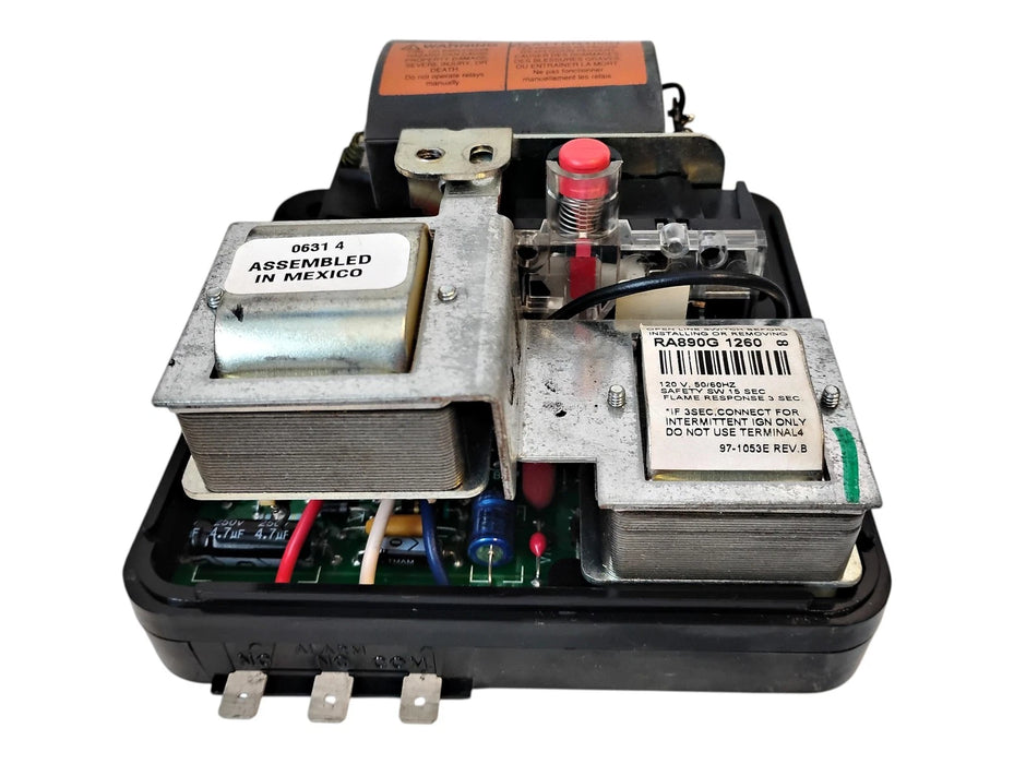 Honeywell RA890G-1260 PROTECTORELAY 120V AC 15 Sec/3 Sec Flame Safety Controller