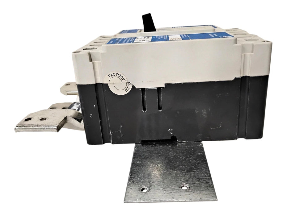 Cutler-Hammer FD3225 3A16275G40 225 A Series C Circuit Breaker