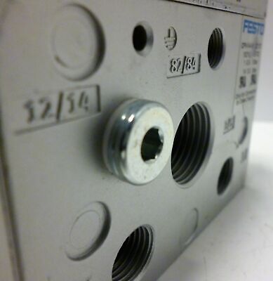 Festo CPV14-VI Manifold Assembly with CPV14-GE-MP6 Logic Controller