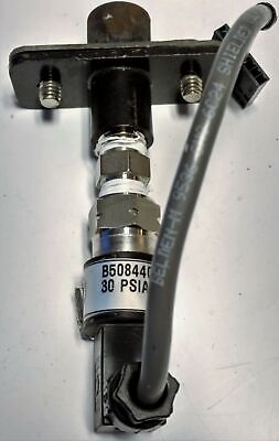 Honeywell / Mercury Instruments B50844C Pressure Transducer