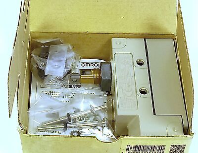 Omron ZE-Q21-2G 125-480 V AC/DC 15 A Roller Plunger Limit Switch