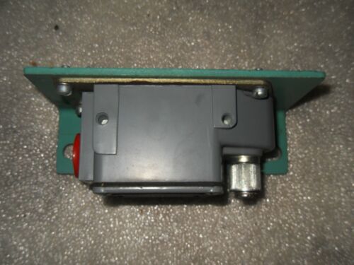1 Square D 9007-TYD-5 LIMIT SWITCH