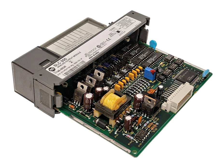 Allen-Bradley 1746-NO4I Ser A 24 V DC 4 Channel Analog PLC Output Module