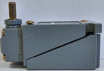 Allen-Bradley 802T-ATP Rotary Gear Limit Switch
