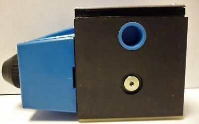 Eaton 02127753 / DG4S4L 012A B 60 LH Pilot Valve