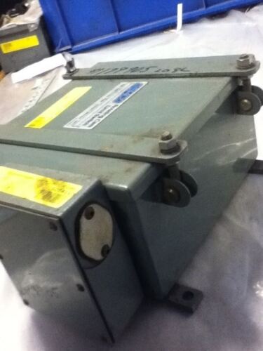 GEMCO 1980405XDPXR100R6 ROTATING CAM LIMIT SWITCH