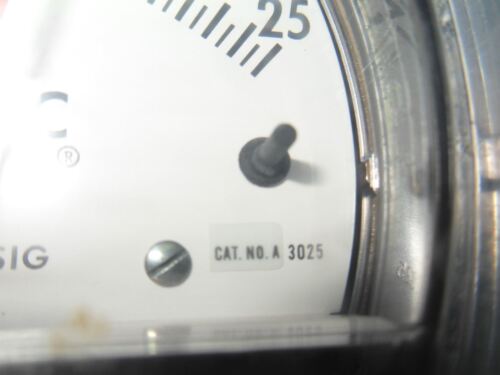 DWYER A3025 PHOTOHELIC PRESSURE SWITCH 0-25 IN. WATER