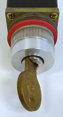 Allen-Bradley 800MR-J44B 300 V AC Selector Switch