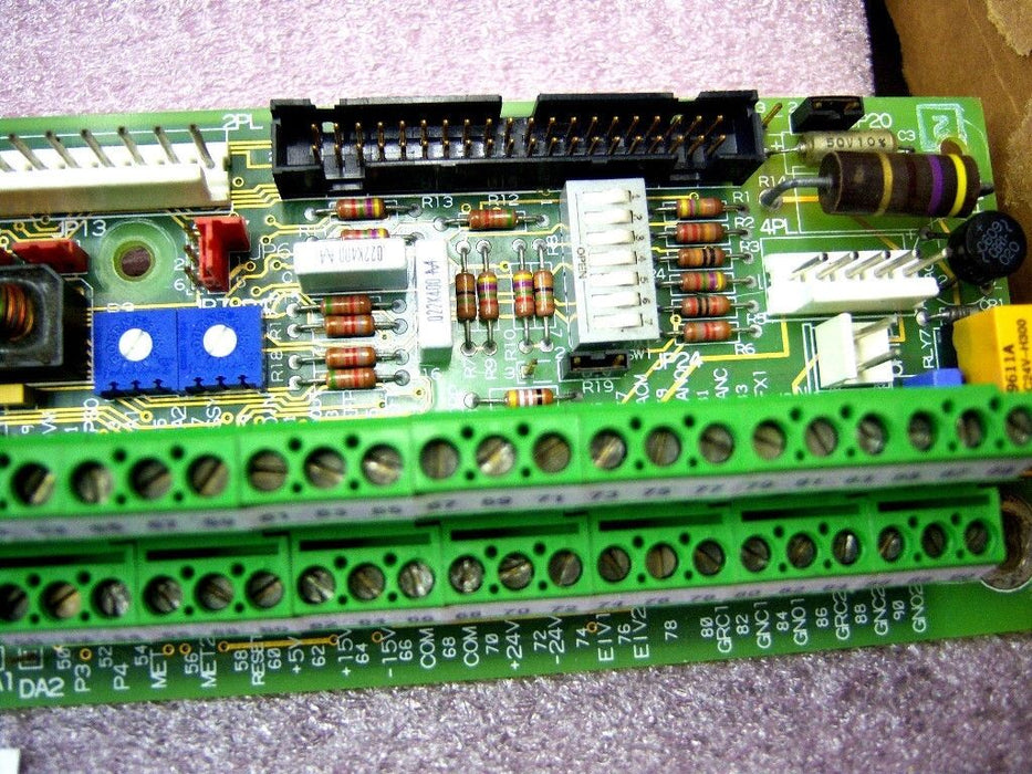 GE Terminal Board 531X305NTBANG1 ACDC 2000 SUPER CLEAN