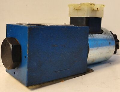 Bosch Rexroth R978017922 4WE6D6X/EG24N9K4/62 24 V DC Directional Valve