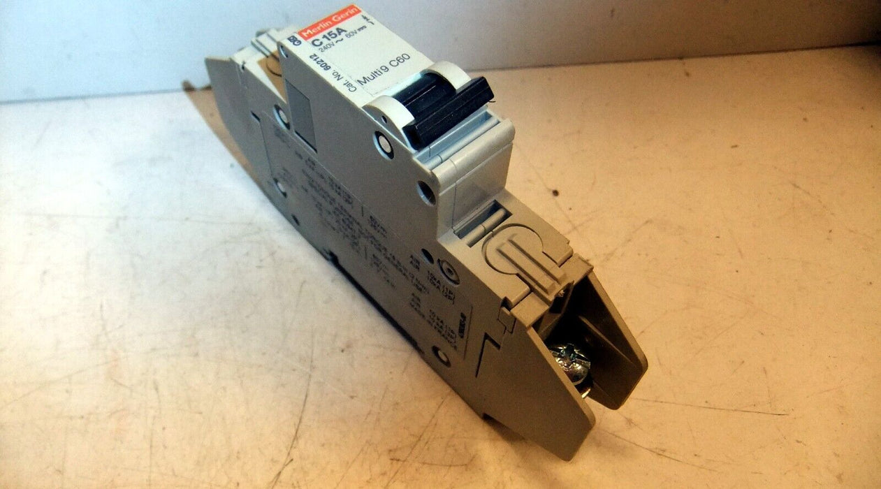Square D Circuit Breaker 15A 60212 C60 Multi 9