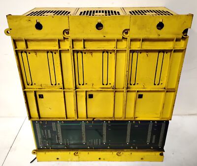 Fanuc A02B-0120-B503 A20B-1004-0580 6-Slot Servo / PCB Module Rack