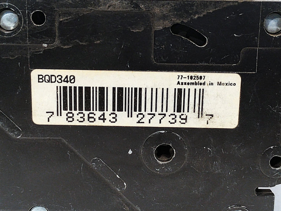Siemens BQD340 480/277 V AC 40 A 3 Pole Circuit Breaker