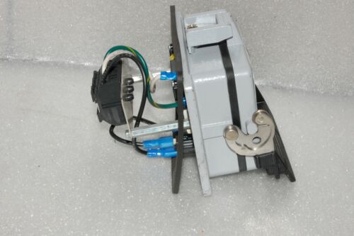 MENCOM OUTLET DP-RJ45-R-32