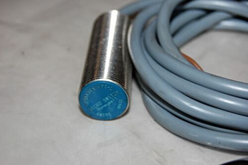 MICRO SWITCH 923AA3XM-A7T-L PROXIMITY SWITCH CAR2-D6-1