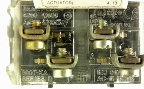 Allen-Bradley 800T-H33B Selector Switch