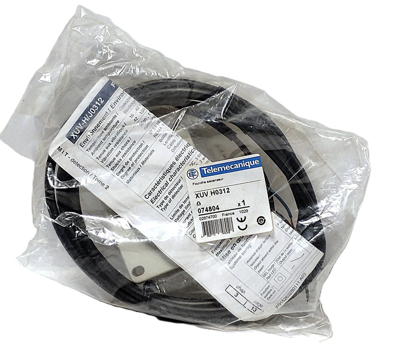 Telemecanique XUV-H0312 12-24 V DC Photoelectric Fork Sensor