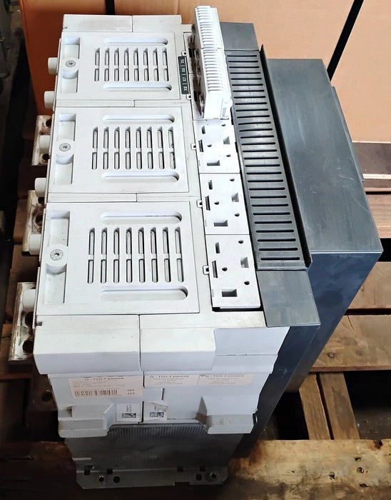 Siemens 3WL5220-4CB33-1AJ2 2000 A Size 2 SENTRON 3WL Air Circuit Breaker