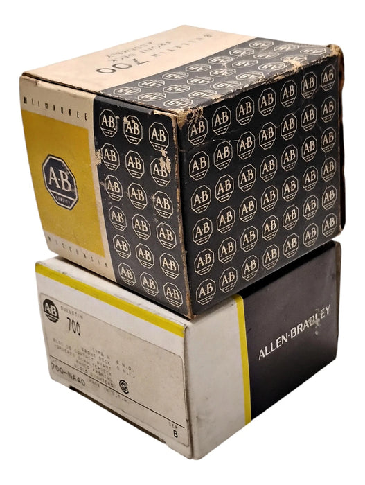 Allen-Bradley 700-NA40 Series B 4-Pole Front Deck for Type N Industrial Relays