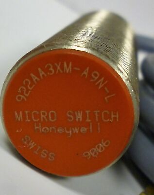Honeywell 922AA3XM-A9N-L MicroSwitch Inductive Proximity Sensor