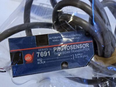ATC 3-7691ATLXXDX2X 10-30VDC Photoelectric Proximity Sensor w/ Mounting Bracket